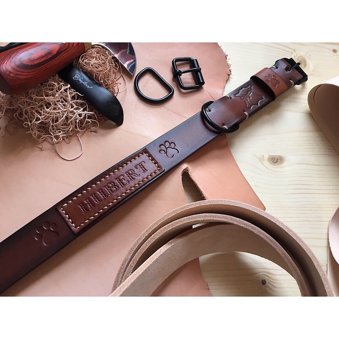 Martin Vozniak - Ruční, zakázková výroba https://www.facebook.com/HMLeatherGoods/