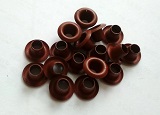 Průchodka hnědá 5,5 x 6x 10 mm - 10 ks